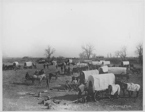 Moving West Emigrants Crossing The Plains National Cowboy Western