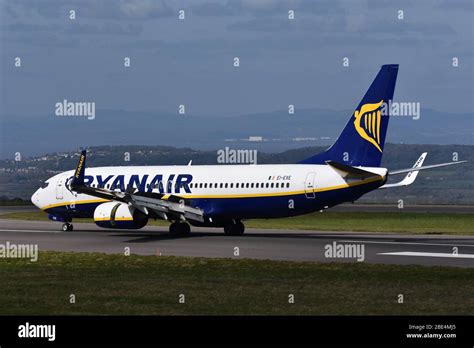 Ryanair Aeroplane Bristol Airport Hi Res Stock Photography And Images