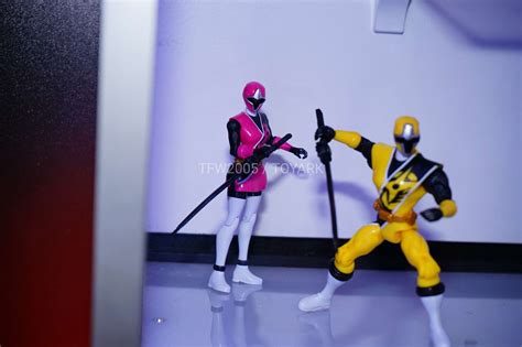 NYCC 2016 - Power Rangers Ninja Steel - Tokunation