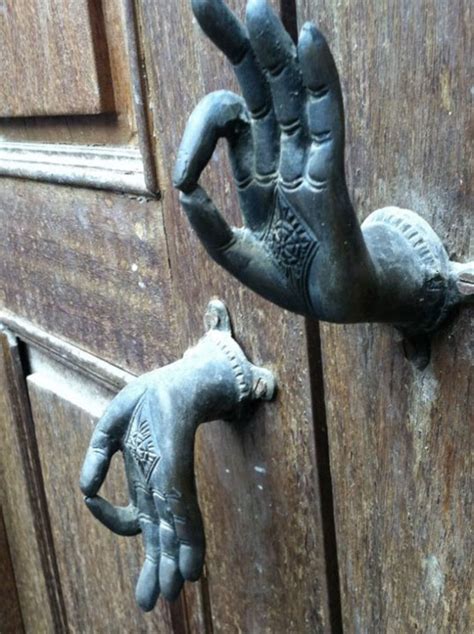 25 Unique Vintage Door Handles