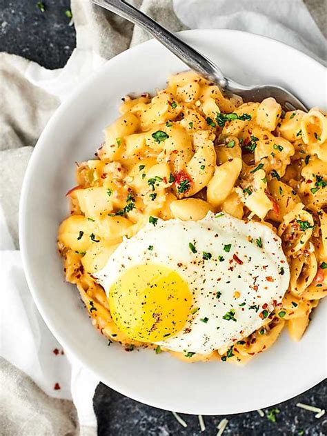 Breakfast Mac and Cheese Recipe - w/ Sausage, Potatoes, and Egg