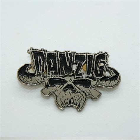 Pin Danzig Big Skull Rockbombs