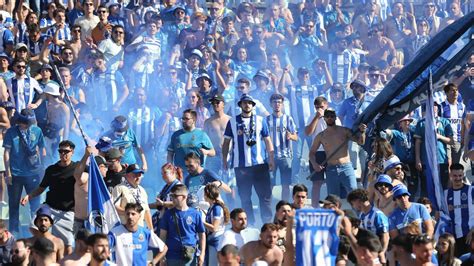 Fc Porto A Festa Azul E Branca No Jamor Ap S A Conquista Da Ta A De