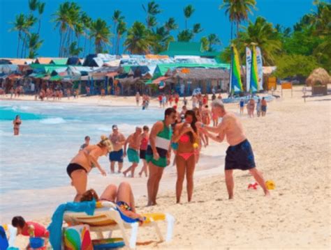 Lanzan Campa A Para Que Cierre Con Millones De Turistas