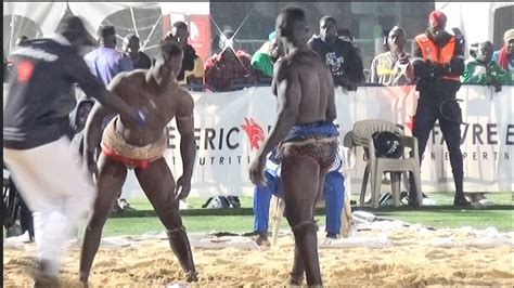 Seny Bargny vs Ndiol Sana combat bou nékh Drapeau chef de l état