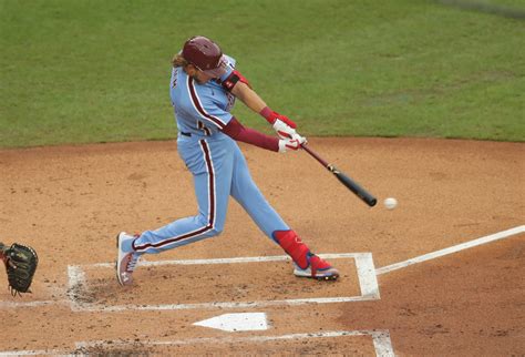 Phillies: Top prospect Alec Bohm doubles in first MLB at-bat