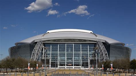 North Texas high school state football championships at AT&T Stadium ...