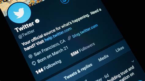Twitter’s “Verified” Users Are Spreading Viral Misinformation – Mother ...
