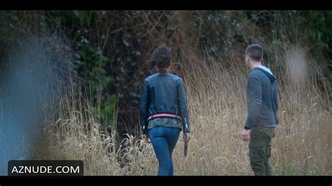 NESTA COOPER Nude AZNude