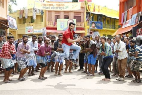 Thaanaa Serndha Koottam Photos: HD Images, Pictures, Stills, First Look ...