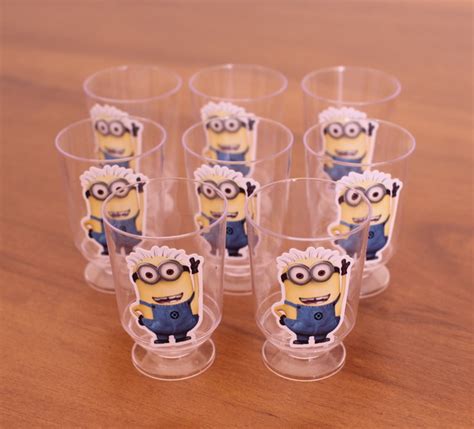 Tacinha copinho taça para doce minions no Elo7 A Carol que fez