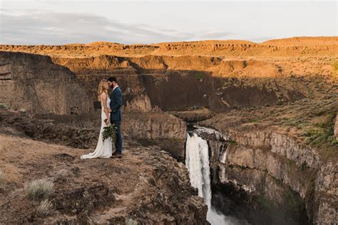 Eastern Washington Elopement at Palouse Falls - Between the Pine