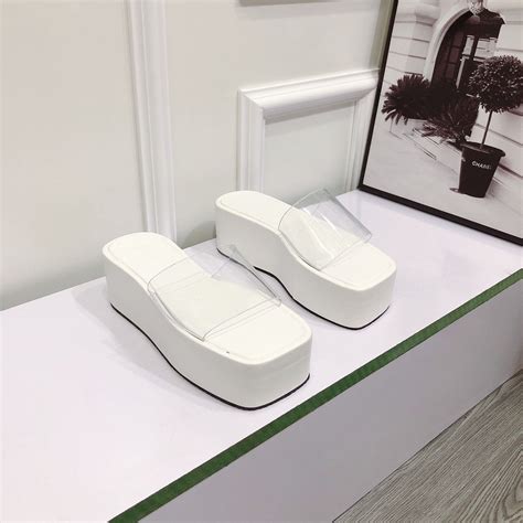 Dép Xuồng Đế Bánh Mì p Quai Ngang Trong Suốt Siêu HOT Đế Bọc Da Hàng Đẹp Lên Chân Cực Xinh