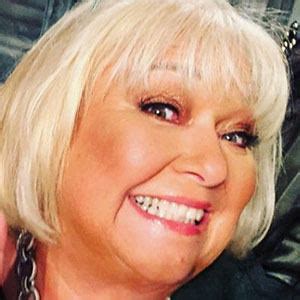 Nancy Fuller - Age, Family, Bio | Famous Birthdays