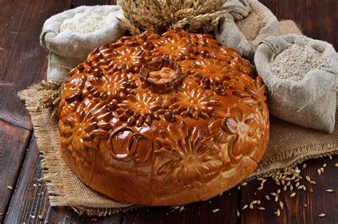 Каравай Русский вес