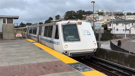 Yellow B Cars Bart Legacy Fleet 6 Car Berryessa Train Arriving At