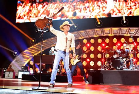 Kenny Chesney Songs: The Country Superstar's 20 Best