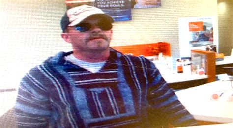 Melbourne Police Seek Suspect Wanted For Bank Robbery At Pnc Bank