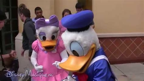 Meet N Greet Donald And Daisy Duck Disneyland Youtube