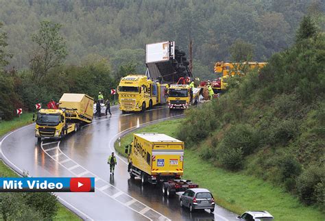 Südring nach Bergung des havarierten Sattelschleppers wieder frei