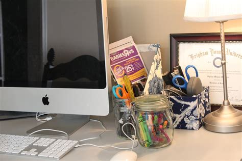 do it yourself divas: DIY: Organize with Old Cardboard Boxes