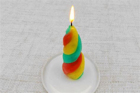 Candle Art - Makes and Bakes