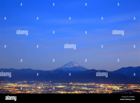 View of Mount Fuji, Yamanashi Prefecture, Japan Stock Photo - Alamy