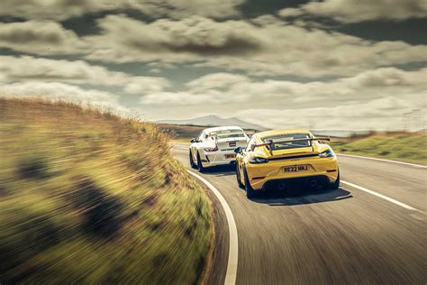 Porsche 718 Cayman GT4 RS Vs Porsche 911 GT3 RS 4 0 Twin Test CAR