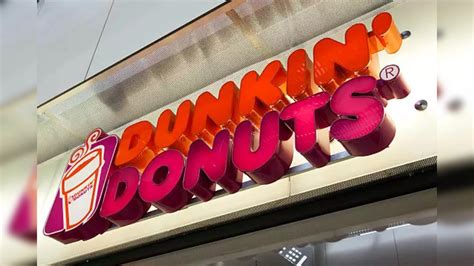 Why Is Boycott Dunkin Donuts Trending Over The Internet The Full Story