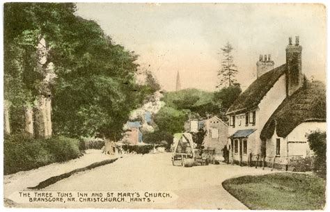 The Three Tuns Inn And St Mary S Church Ringwood Road Br Flickr