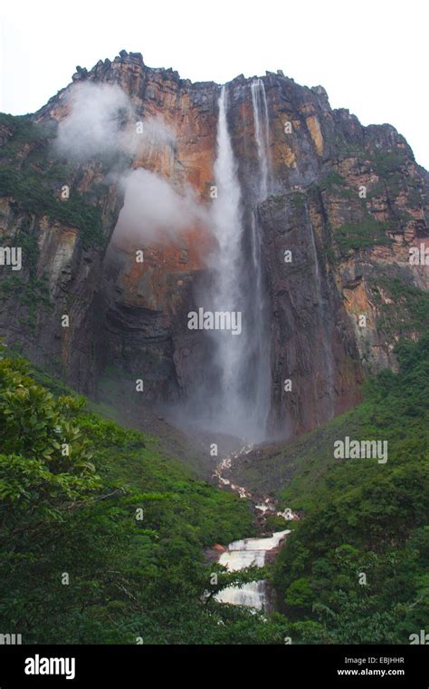 Auyan tepui mountain hi-res stock photography and images - Alamy