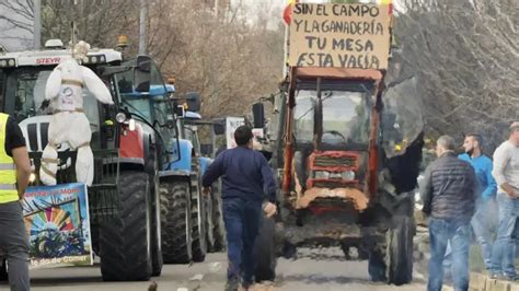 Cuándo será la tractorada de los agricultores hacia Ferraz convocada