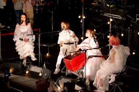 SCANDALSEASONScollaborated With NAKED