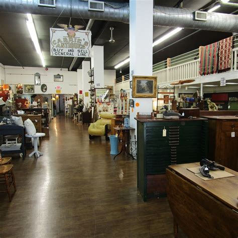 EASTON ANTIQUES EMPORIUM - 2022 What to Know BEFORE You Go