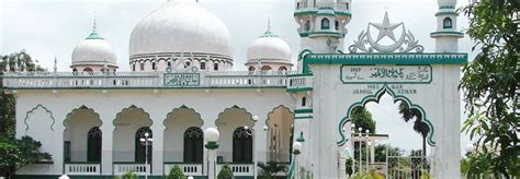 Discover The Majestic Mubarak Mosque A Stunning Check In Spot In An Giang