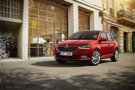 ŠKODA FABIA: Comprehensive update for the popular small car - Škoda ...