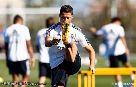 CR7PageOfficial: Cristiano Ronaldo Training Session - 20/09/2013