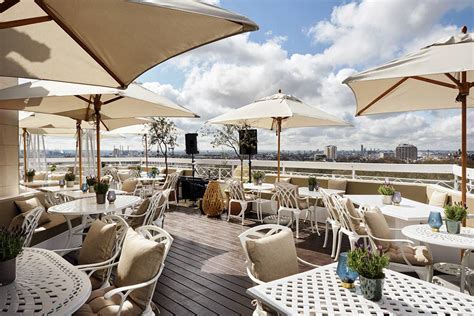 The Dorchester Bar Moves To The Rooftop For A Spring Pop Up Hot Dinners