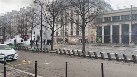 Amar Taoualit on Twitter Tensions toujours en cours à Paris en marge