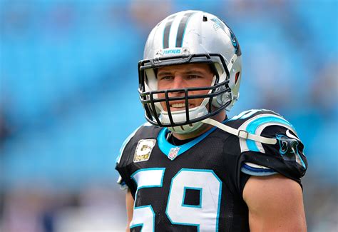 Luke Kuechly wins NFL's sportsmanship award | wcnc.com