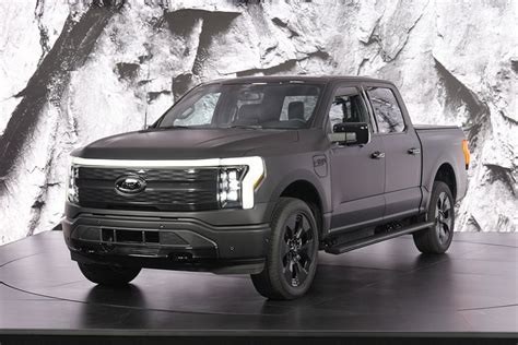 Ford’s Platinum Black F-150 Lightning is the choice for Batman - The Verge