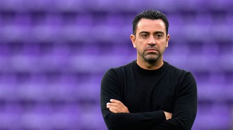 La Liga Xavi predĺžil zmluvu s FC Barcelona do roku 2025 SPORTNET