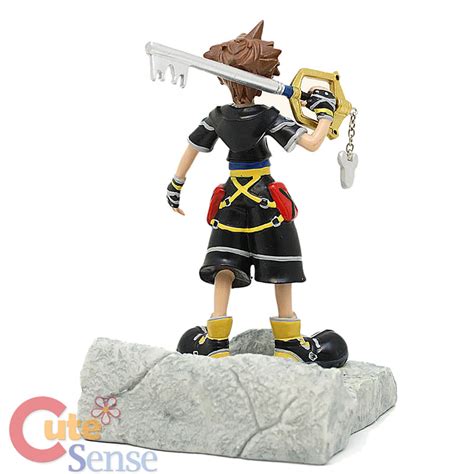 Kingdom Hearts Sora Resin Paperweight Statue with Key Blade Figure | eBay