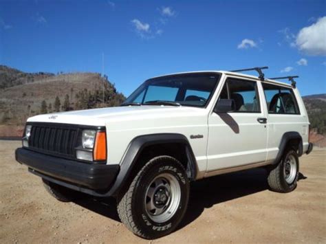 Find Used 1996 Jeep Cherokee Classic 2 Door 4x4 One Owner Never Off