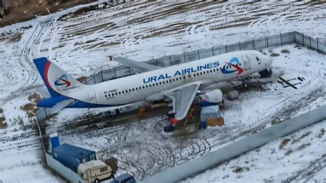 Ural Airlines A320 Still Stuck But Maybe Not For Long Mentour Pilot