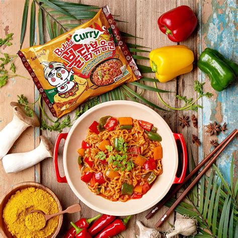 SAMYANG Hot Chicken Curry Ramen 140g Shopee Malaysia