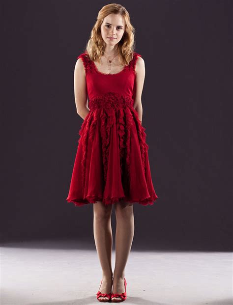 hermione granger in red dress from the wedding in harry potter 7 ...