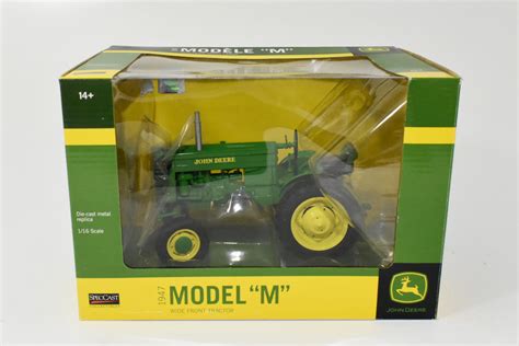 1/16 John Deere Model M Tractor With Wide Front - Dalton's Farm Toys