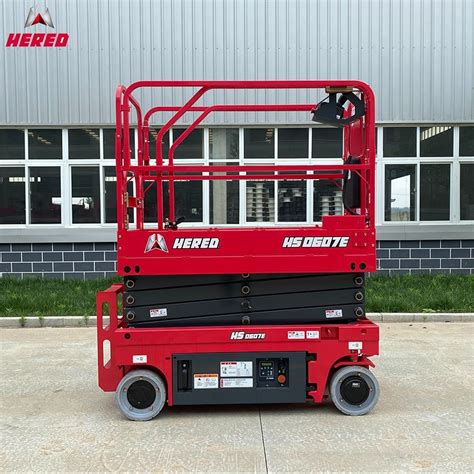 Hered Ce Certificated Aerial Work Platform Elevated Work Platform Man