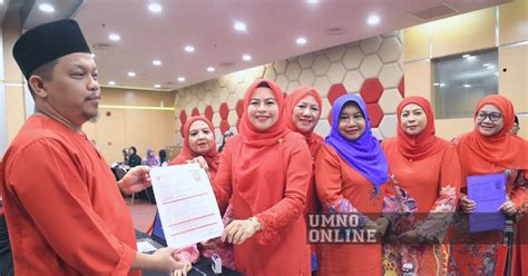 Noraini To Defend Wanita Umno Chief Post New Straits Times